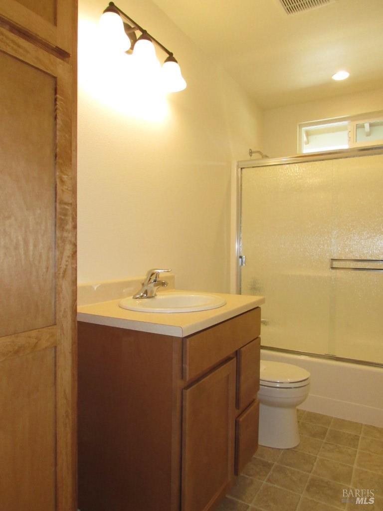 377 Warren Drive Ukiah CA 95482