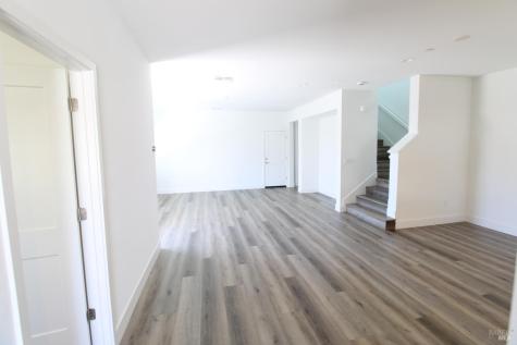 2716 Amora Circle Santa Rosa CA 95407