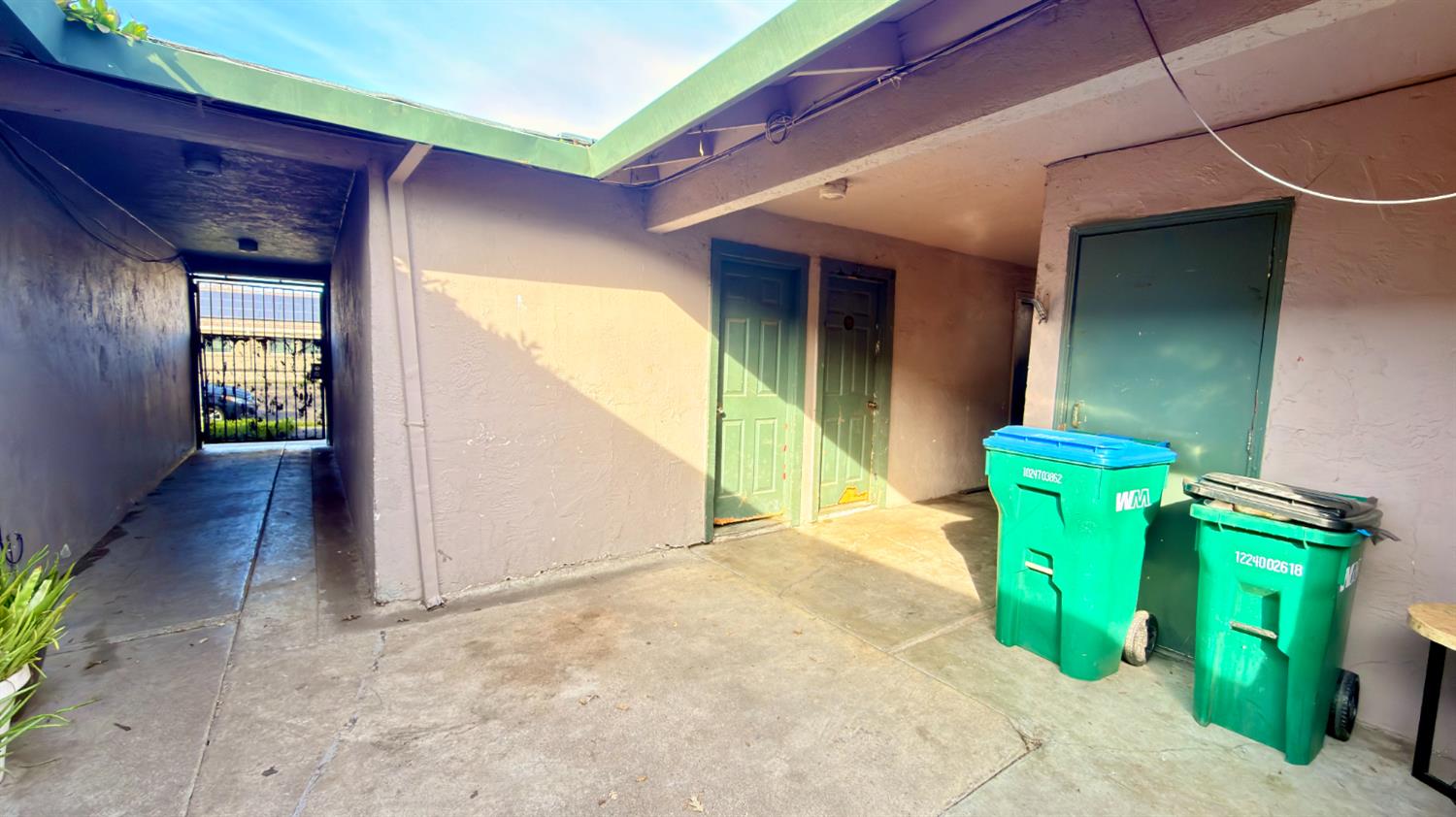 728 E Swain Road Stockton CA 95207
