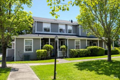 836 3rd Street W Sonoma CA 95476