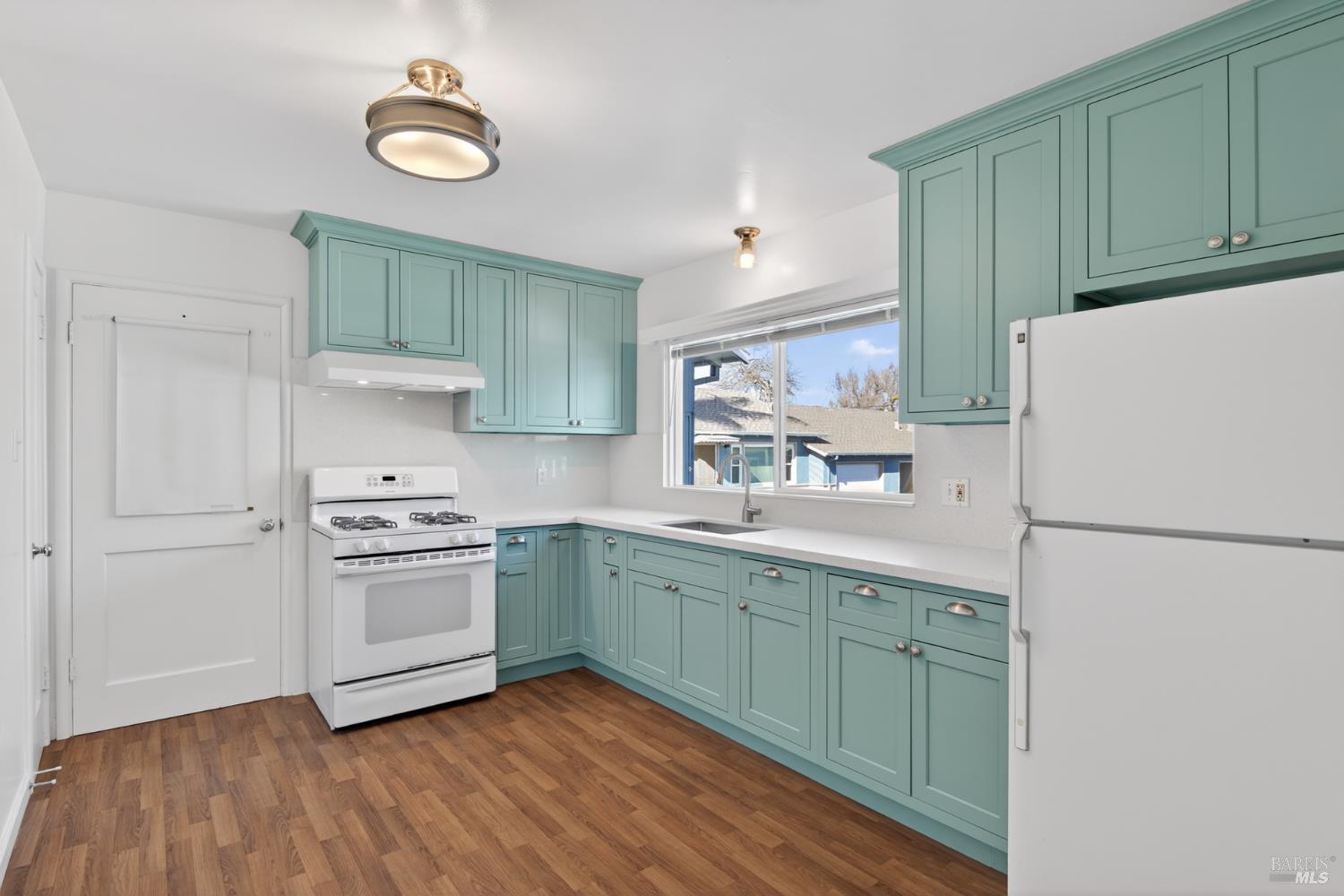 413-423 Webster Street Petaluma CA 94952