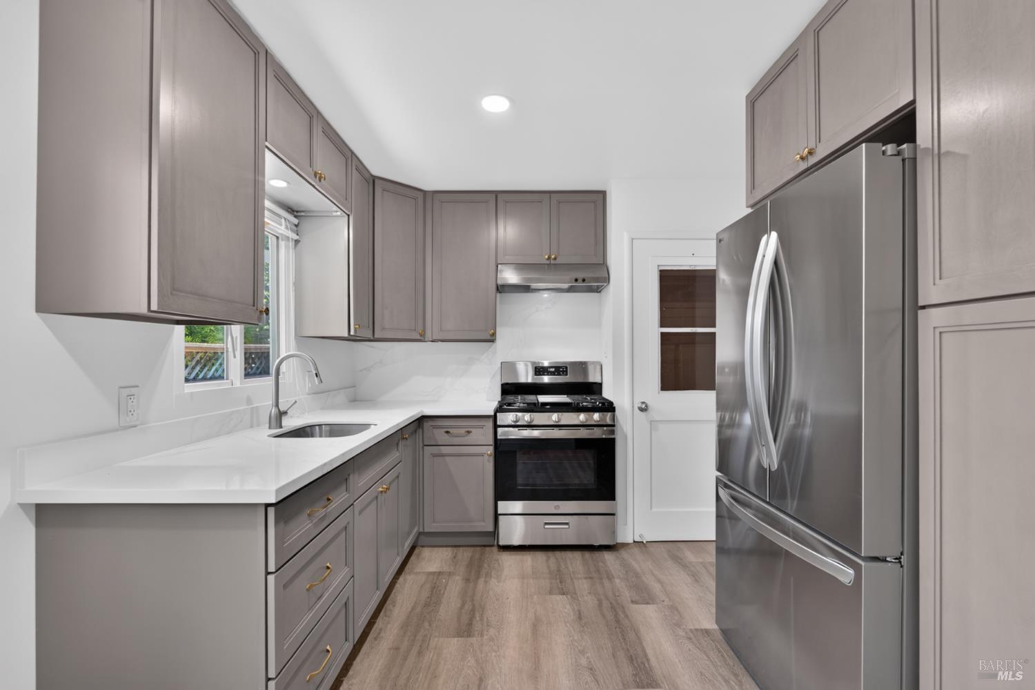 413-423 Webster Street Petaluma CA 94952