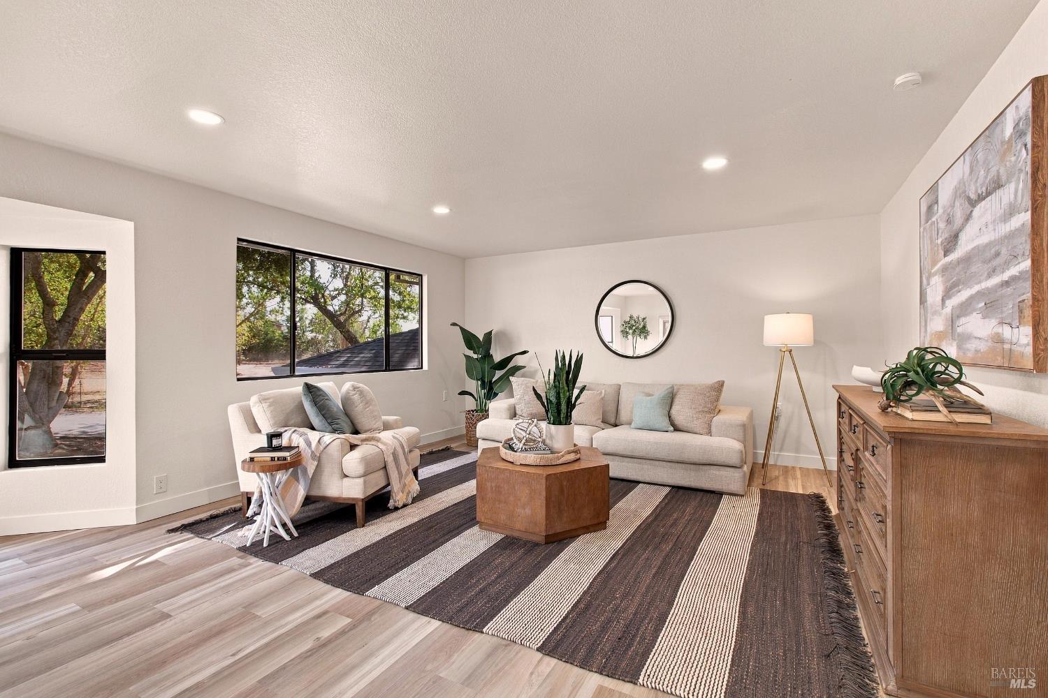 2280-2278 Olivet Lane Santa Rosa CA 95401