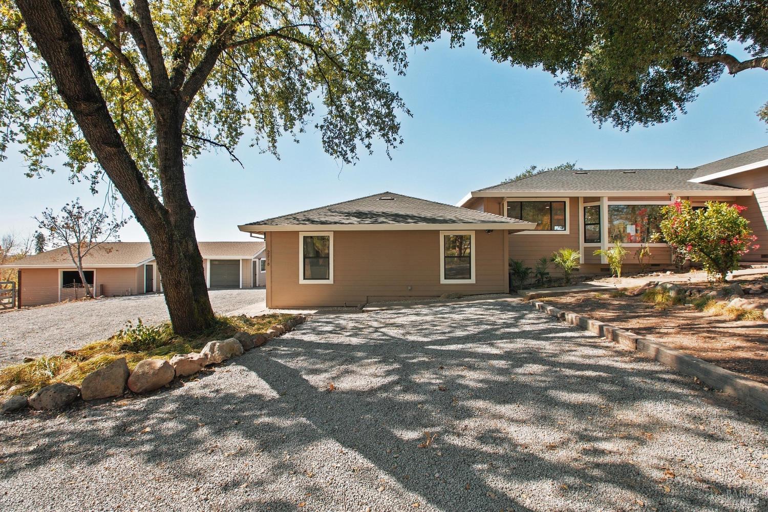 2280-2278 Olivet Lane Santa Rosa CA 95401