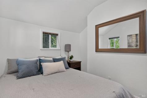 8645 Mirabel Road Forestville CA 95436