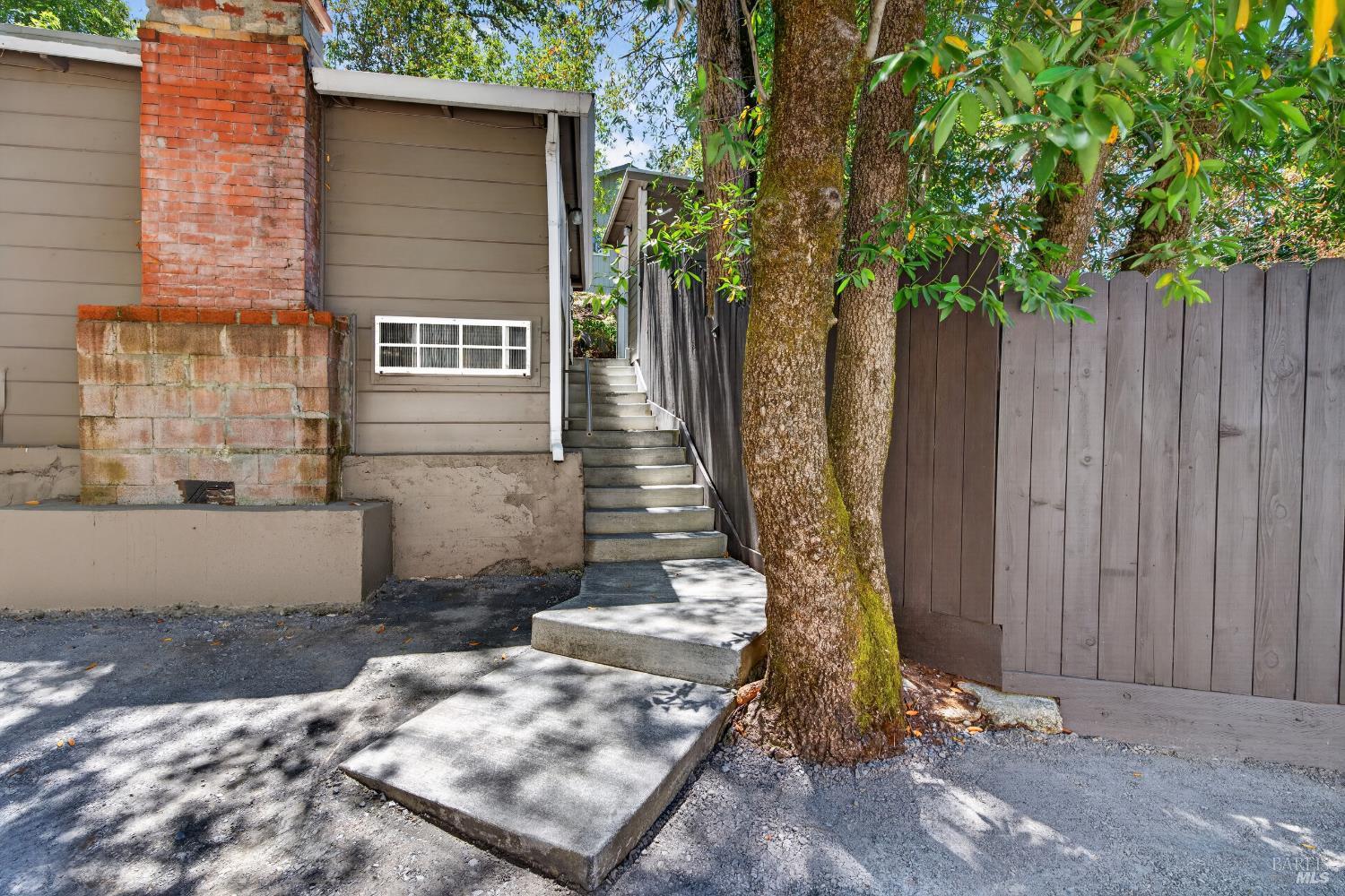 8645 Mirabel Road Forestville CA 95436