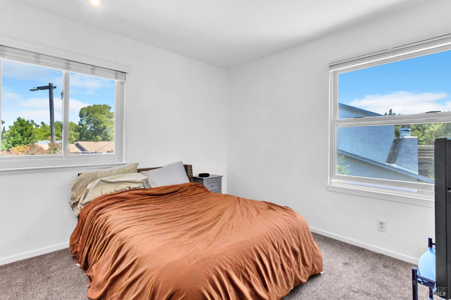 407-413 Rinconada Court Benicia CA 94510