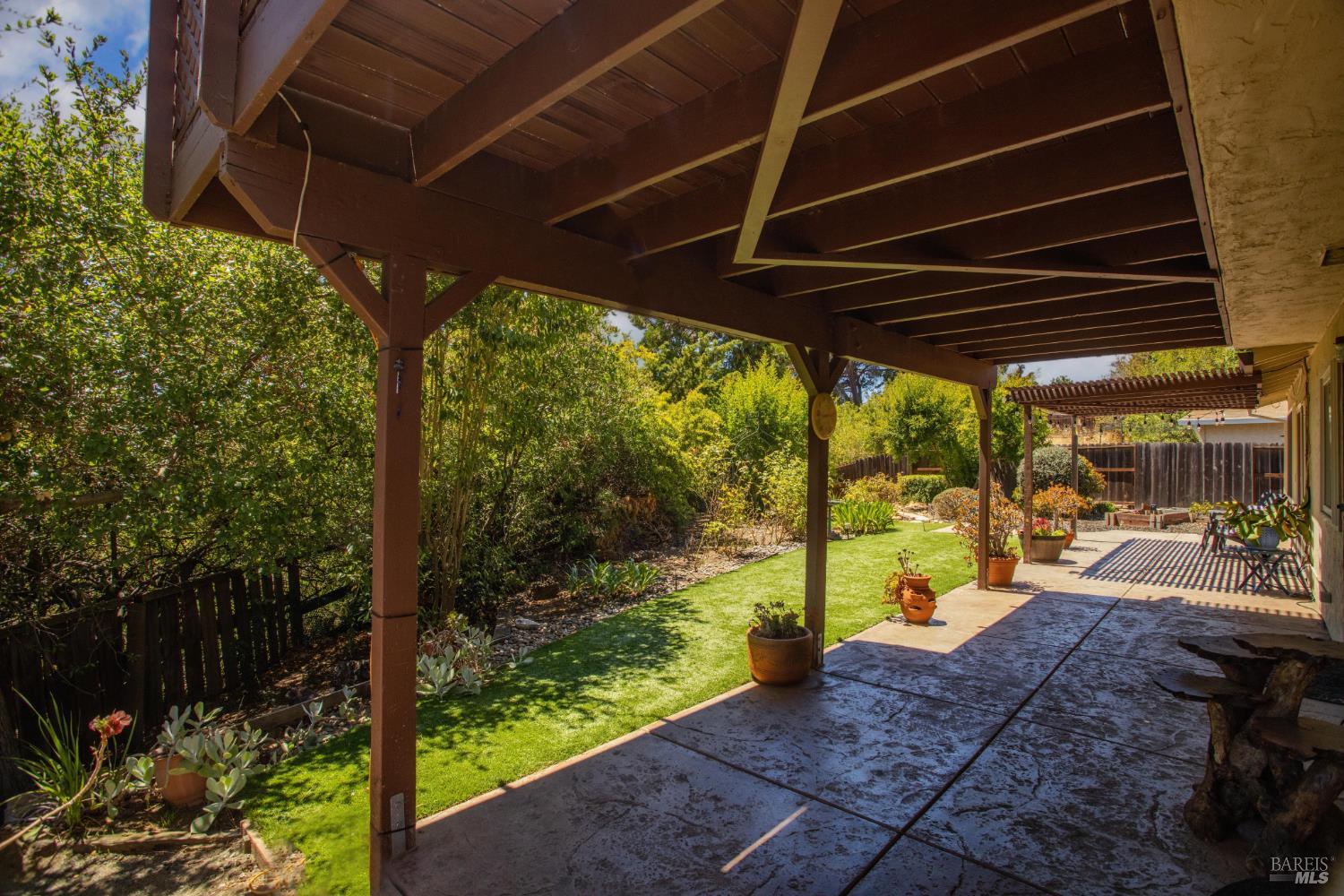 407-413 Rinconada Court Benicia CA 94510