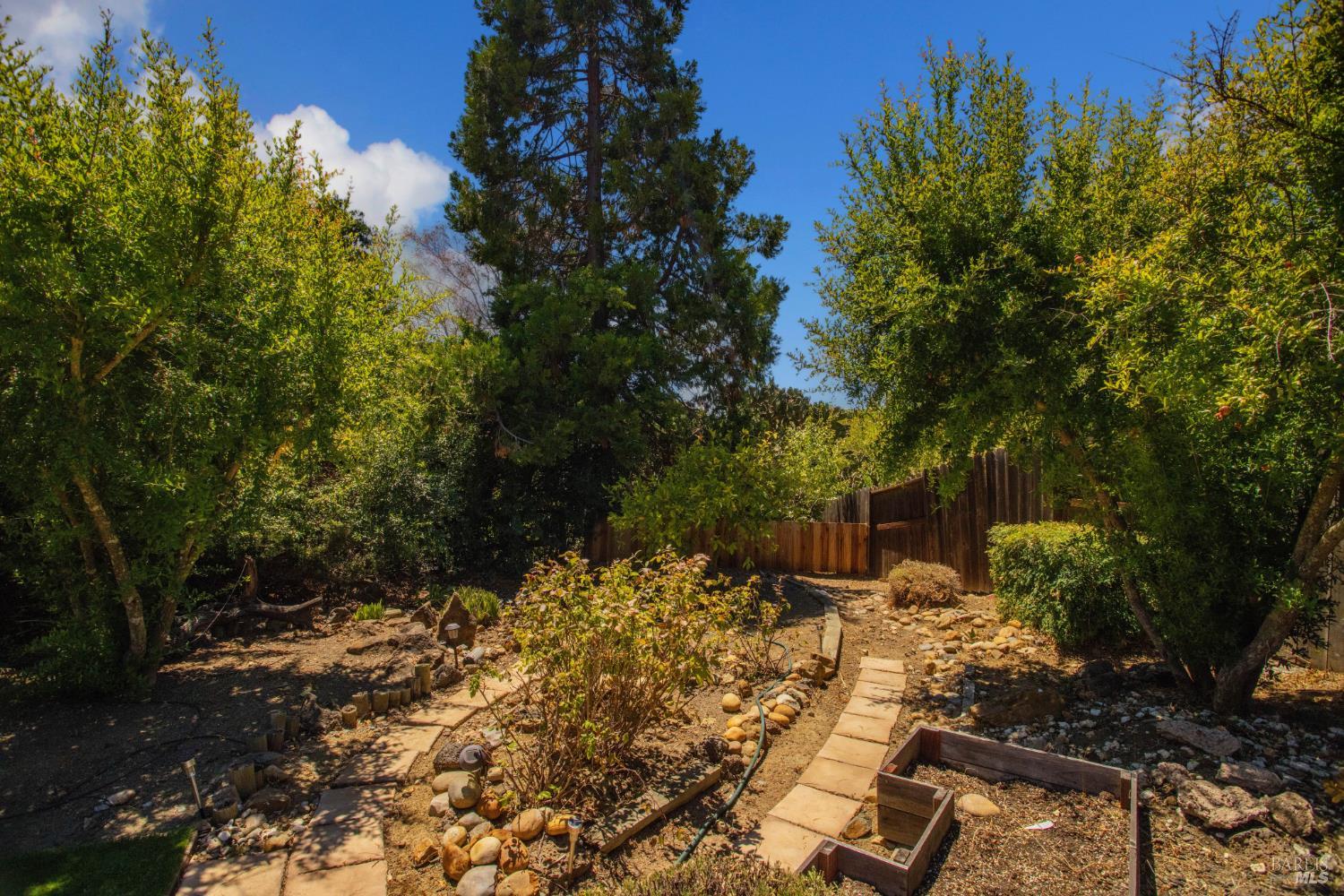 407-413 Rinconada Court Benicia CA 94510
