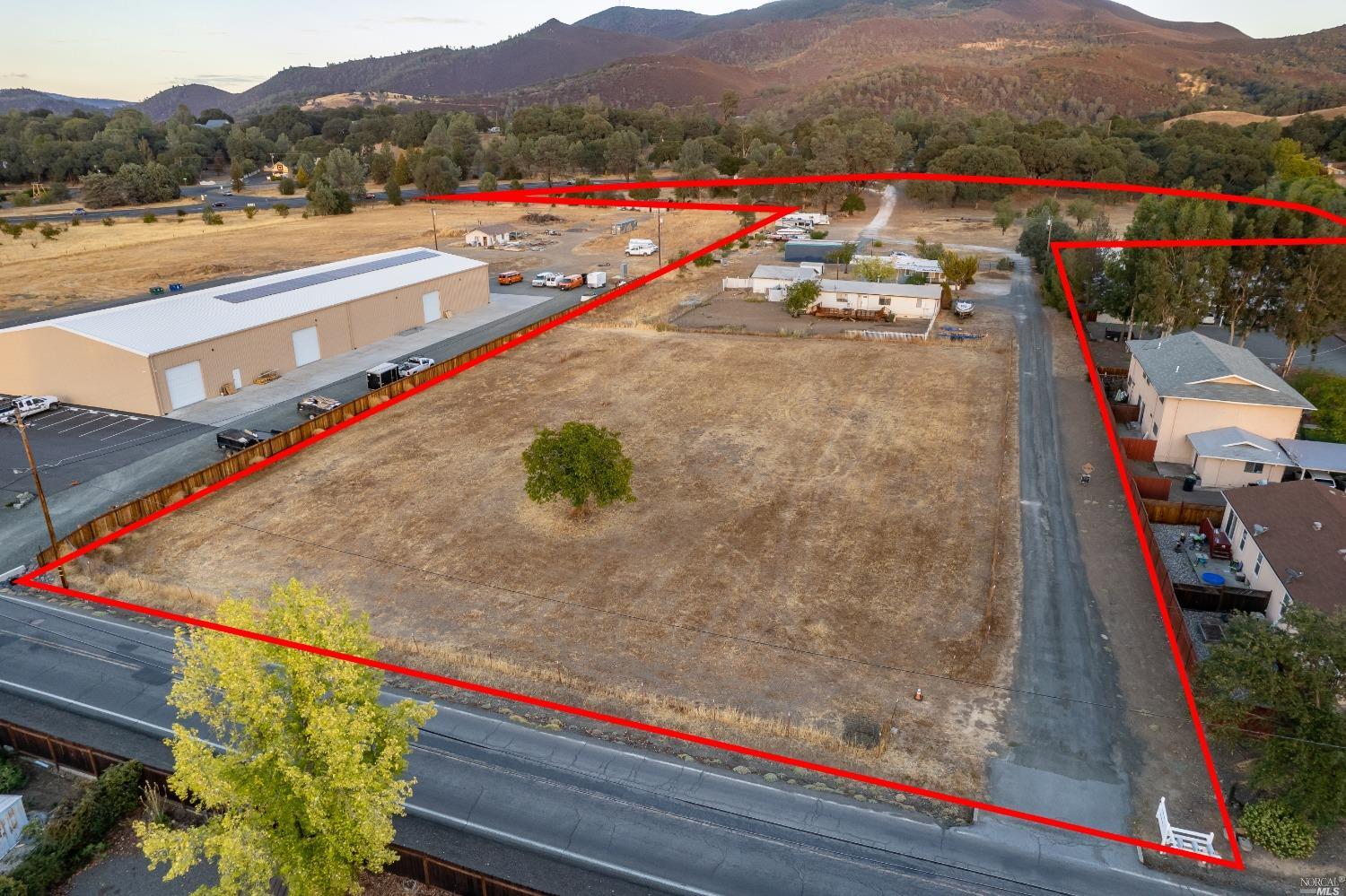 5880-5860 Live Oak Drive Kelseyville CA 95451
