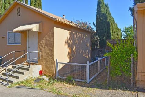 420 S Franklin Street Cloverdale CA 95425