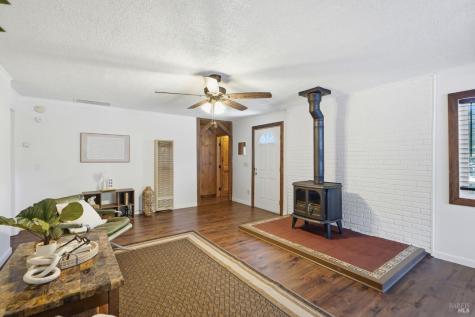 10607 River Road Forestville CA 95436