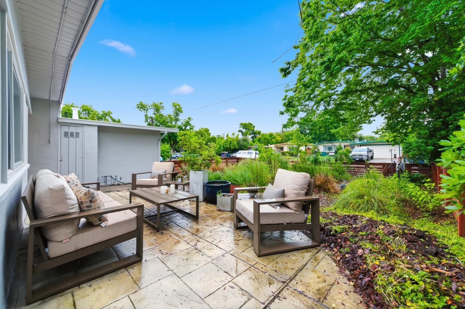 1301 Chestnut Lane Davis CA 95616