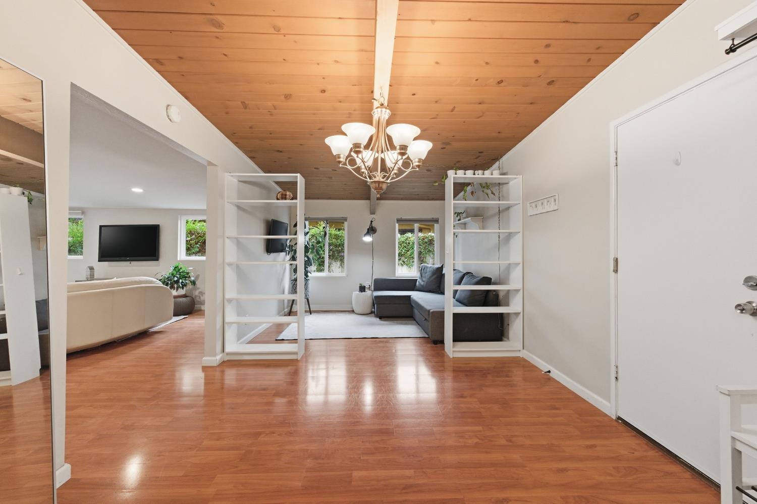1301 Chestnut Lane Davis CA 95616