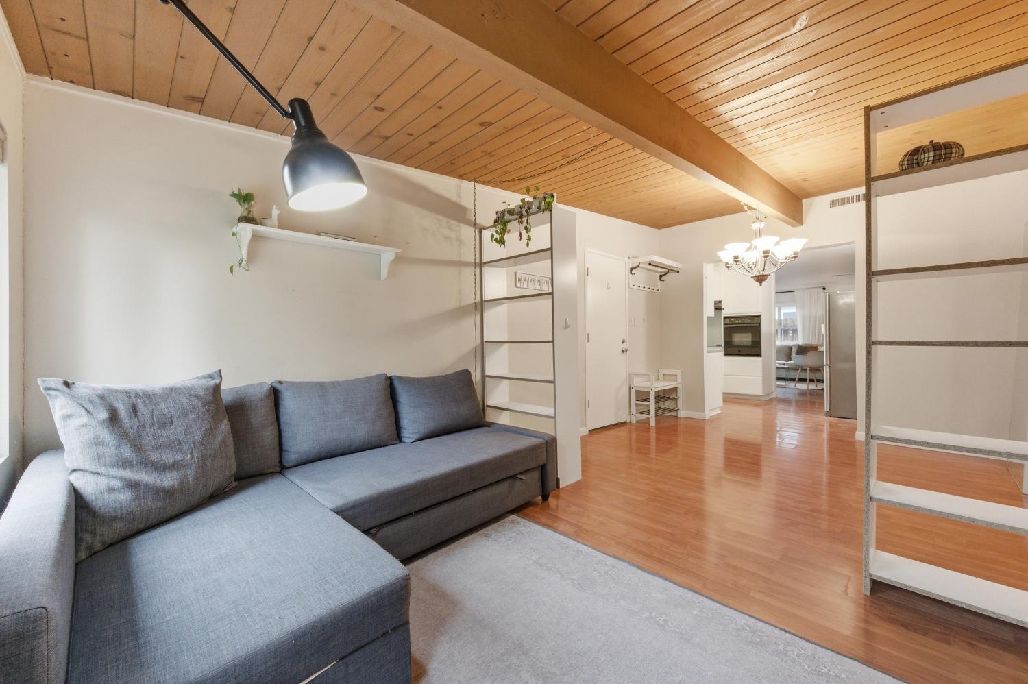 1301 Chestnut Lane Davis CA 95616