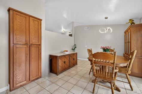 1435 Ivy Lane Petaluma CA 94954