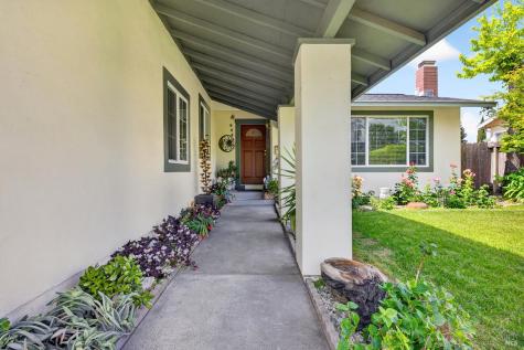 1435 Ivy Lane Petaluma CA 94954