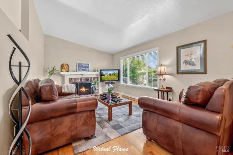 1435 Ivy Lane Petaluma CA 94954