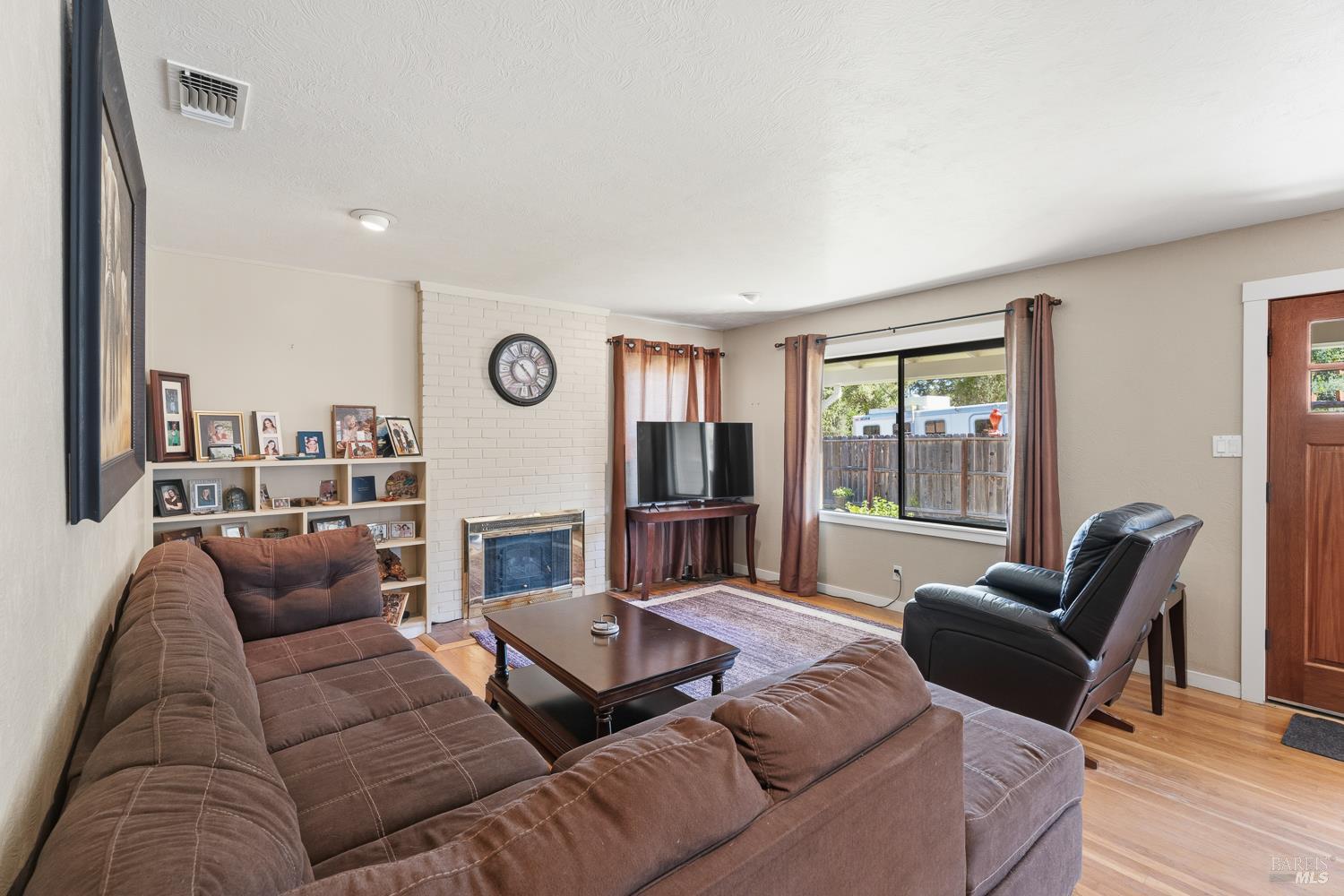 2260 Old River Road Ukiah CA 95482