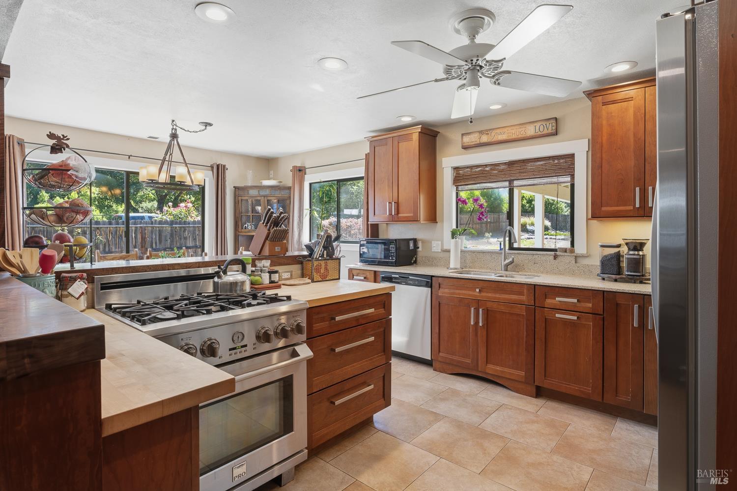 2260 Old River Road Ukiah CA 95482