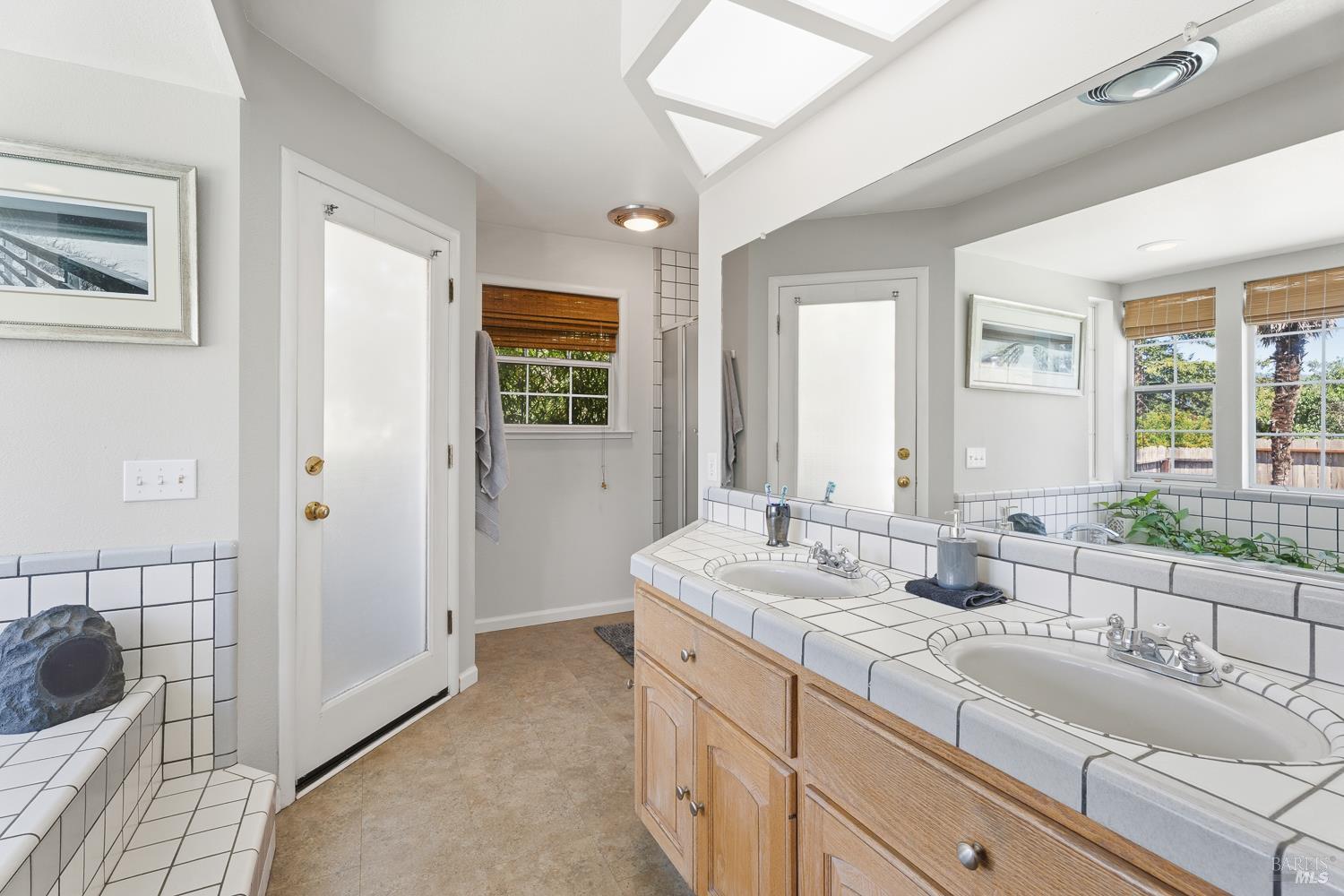 2260 Old River Road Ukiah CA 95482