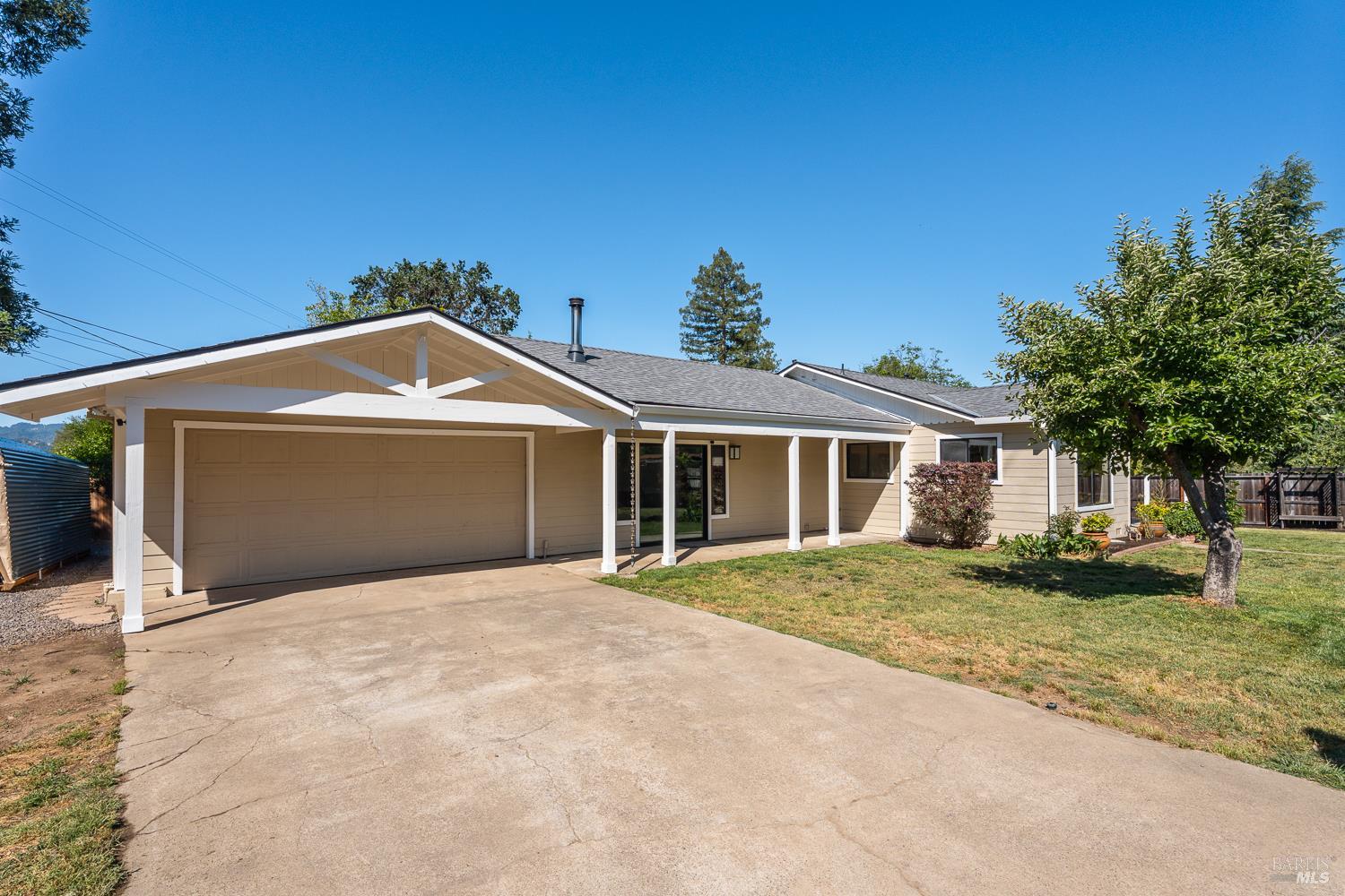 2260 Old River Road Ukiah CA 95482