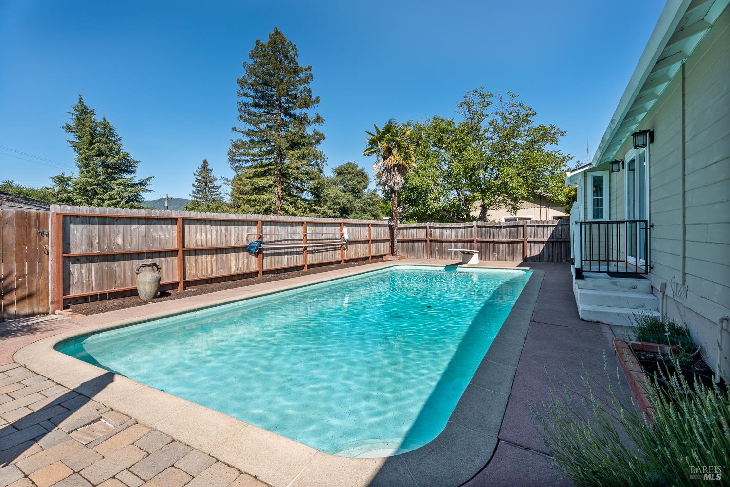 2260 Old River Road Ukiah CA 95482