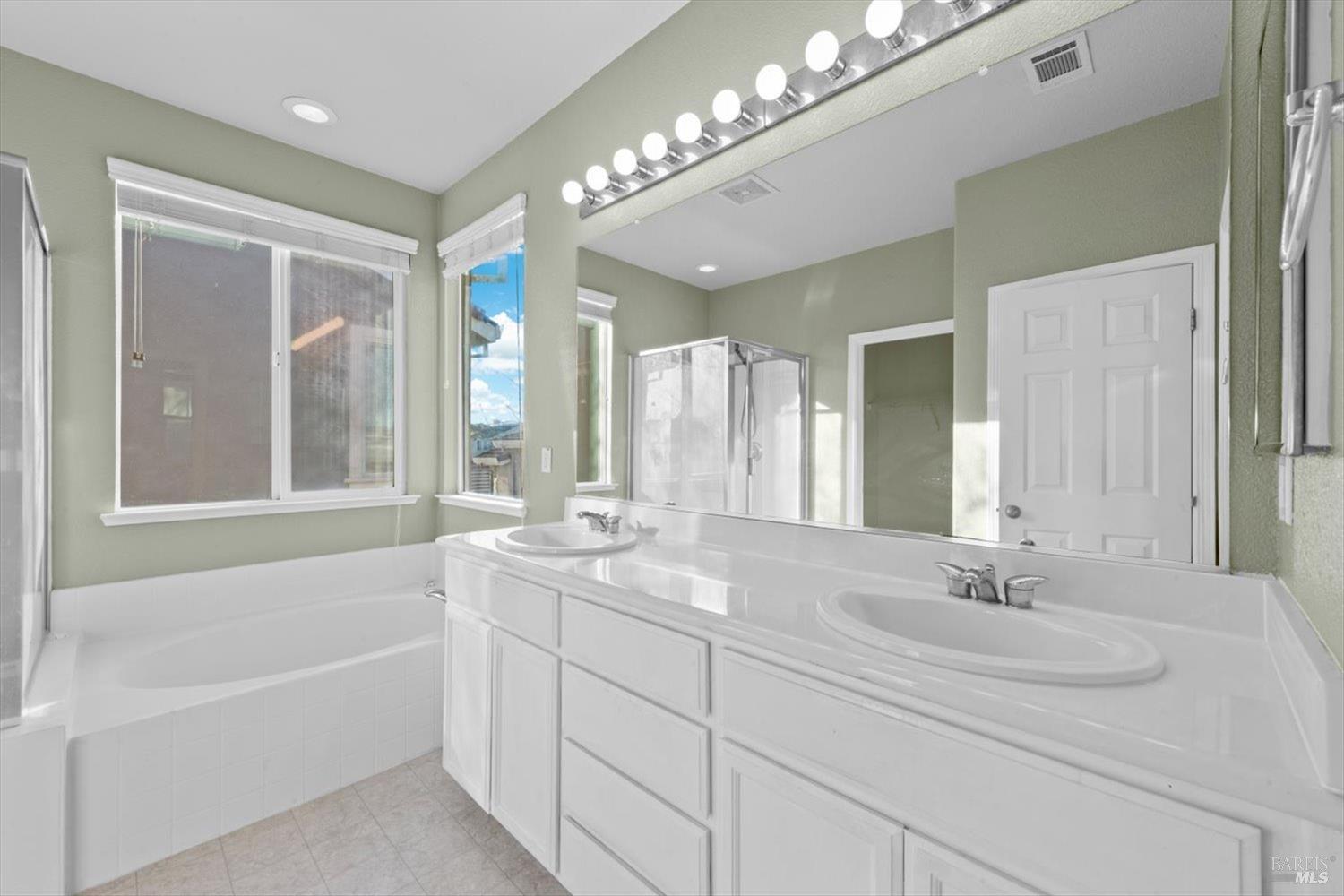 1325 Valley Glen Drive Dixon CA 95620