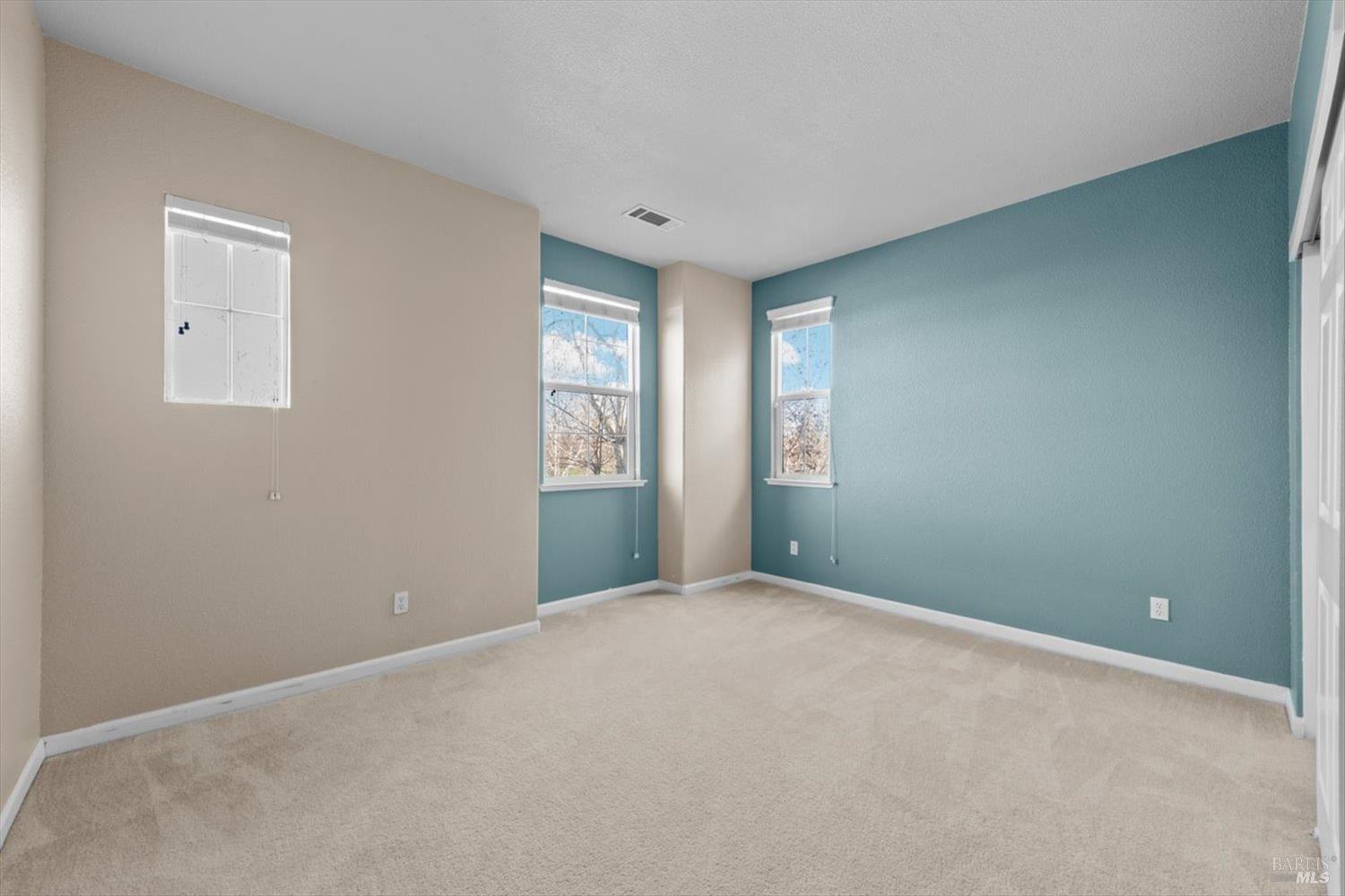 1325 Valley Glen Drive Dixon CA 95620