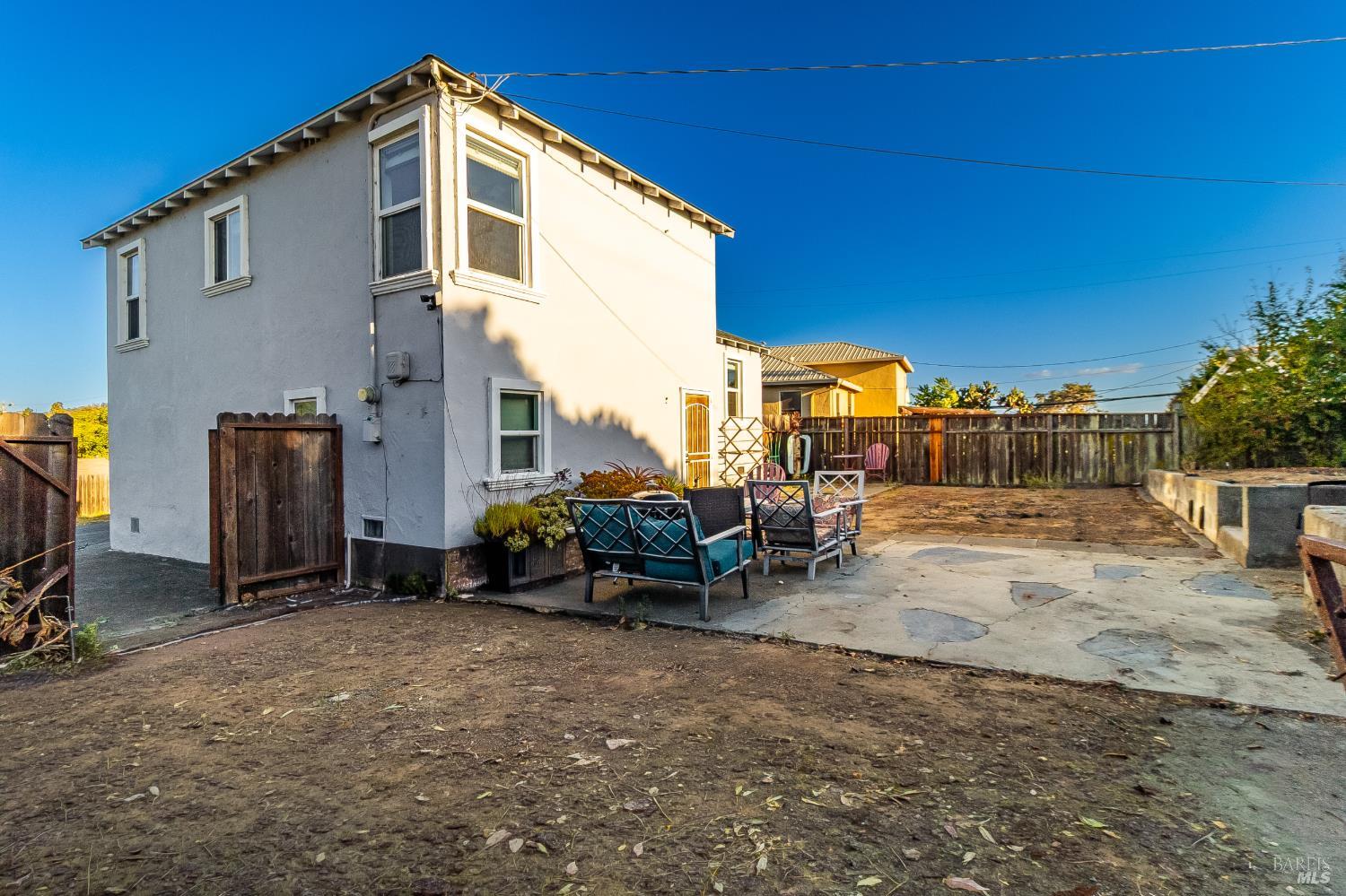 137 Hermosa Avenue Vallejo CA 94589