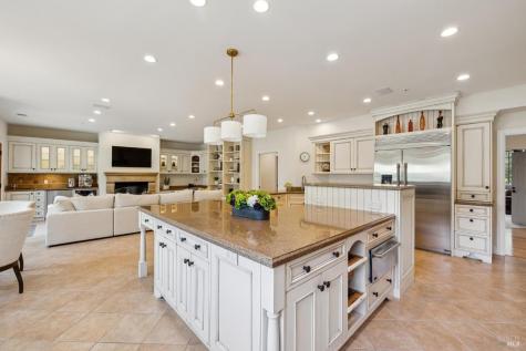 172 Pacheco Avenue Novato CA 94947