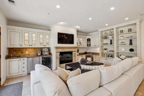 172 Pacheco Avenue Novato CA 94947