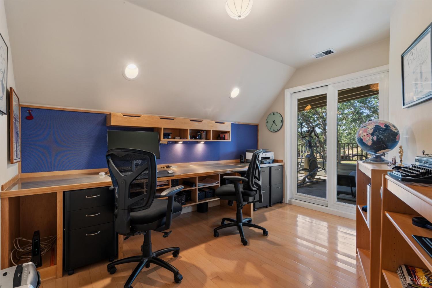 218 Grove Street Windsor CA 95492