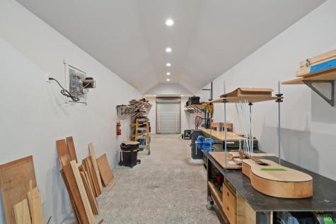 218 Grove Street Windsor CA 95492