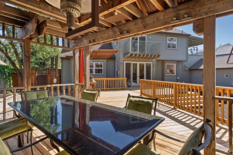 218 Grove Street Windsor CA 95492
