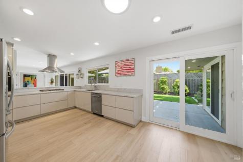 2418 Grahn Drive Santa Rosa CA 95404