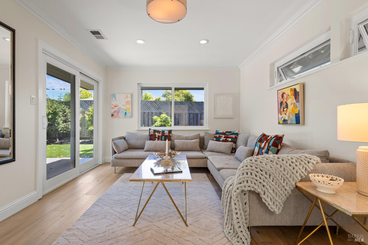 2418 Grahn Drive Santa Rosa CA 95404