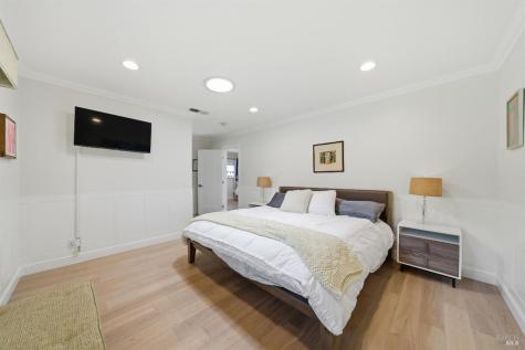 2418 Grahn Drive Santa Rosa CA 95404