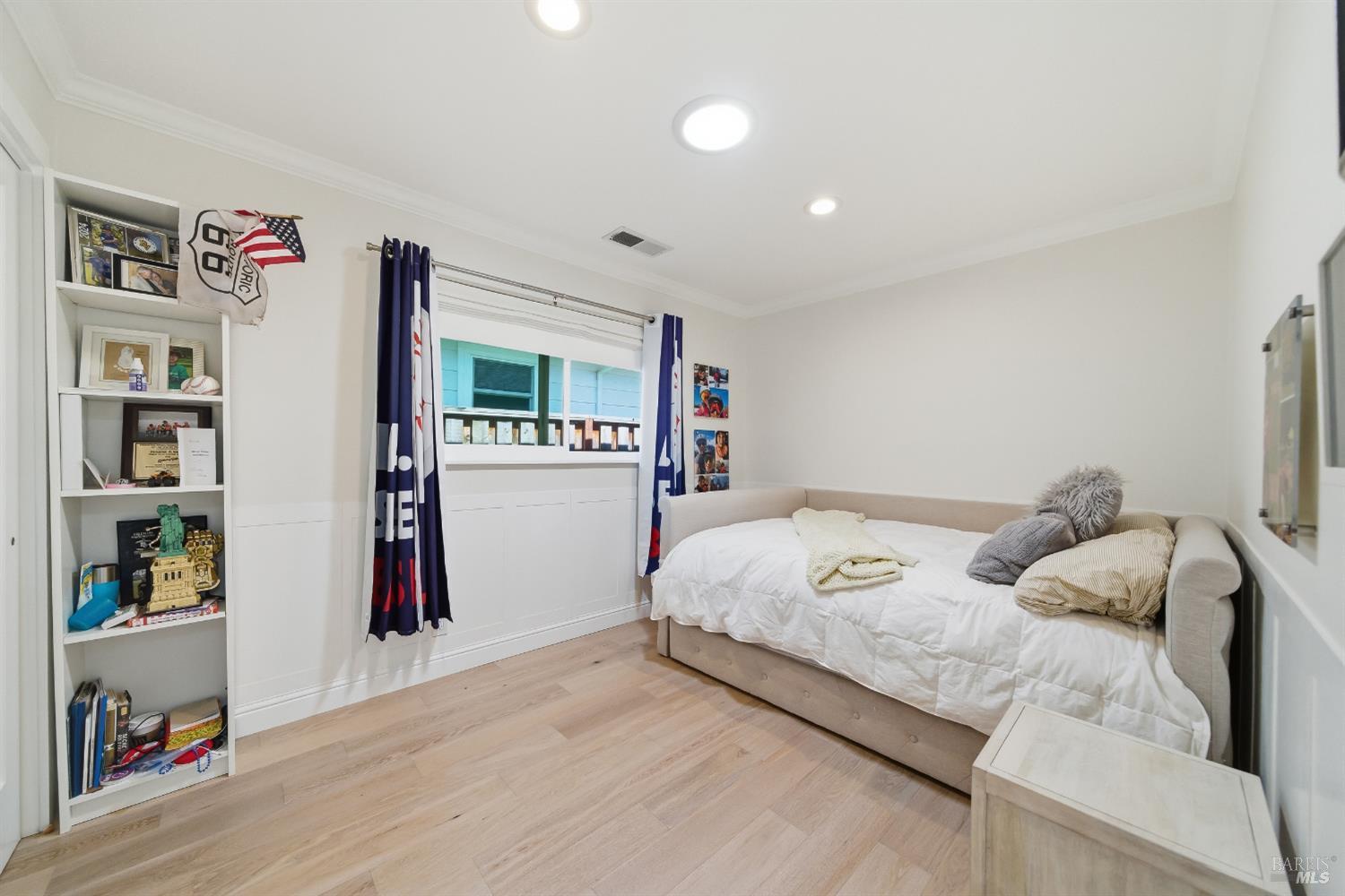 2418 Grahn Drive Santa Rosa CA 95404