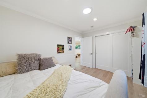 2418 Grahn Drive Santa Rosa CA 95404