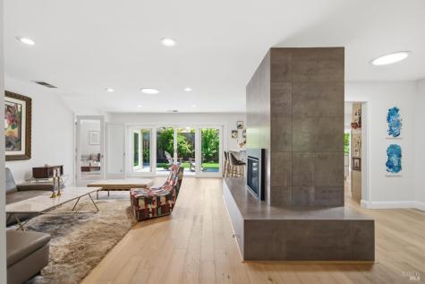 2418 Grahn Drive Santa Rosa CA 95404
