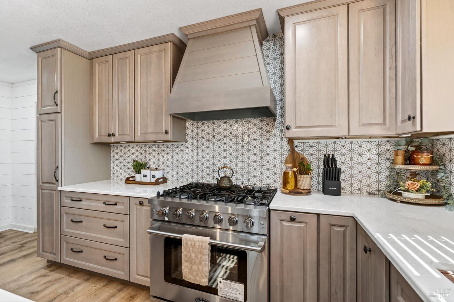 1229 Magnolia Street Willits CA 95490