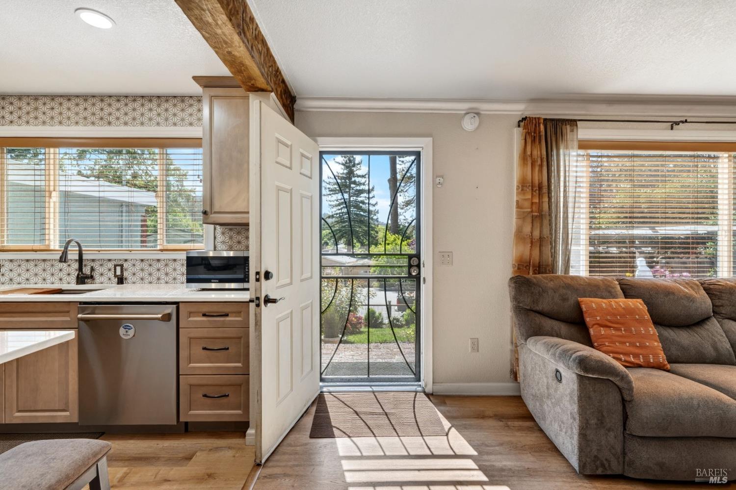 1229 Magnolia Street Willits CA 95490