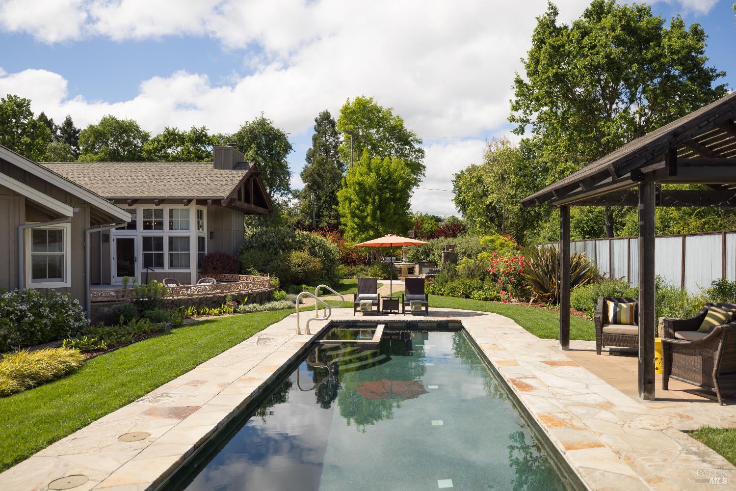 8811 Egg Farm Lane Kenwood CA 95452