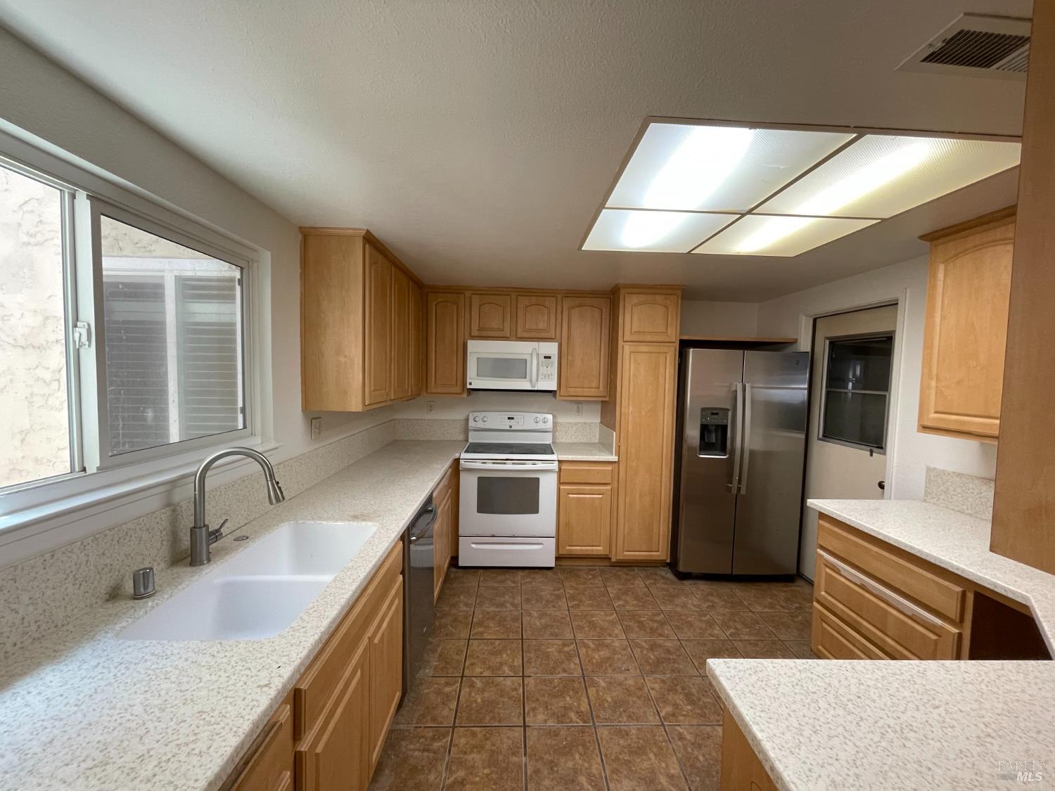 1238 Hartford Circle Fairfield CA 94534