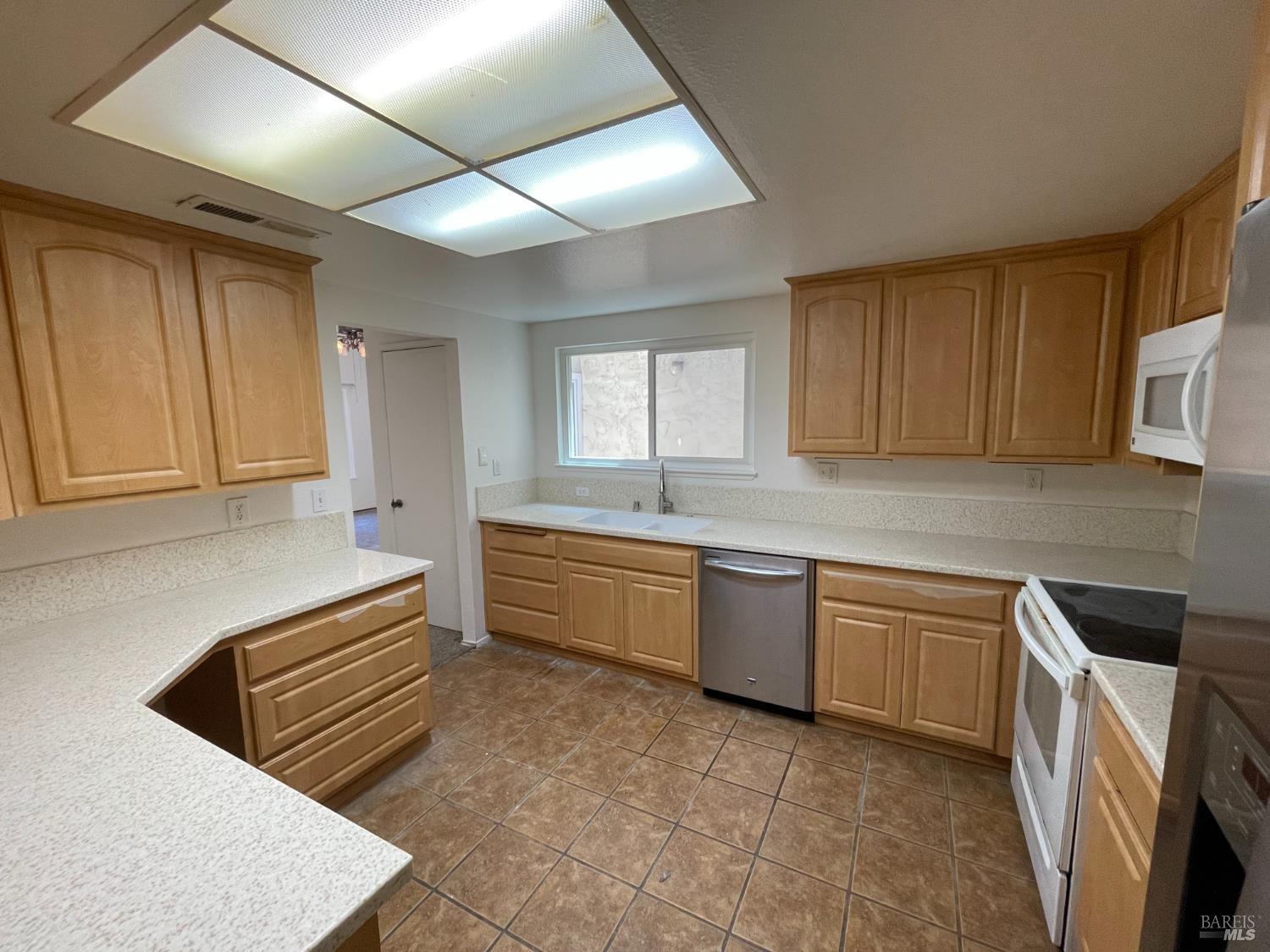 1238 Hartford Circle Fairfield CA 94534