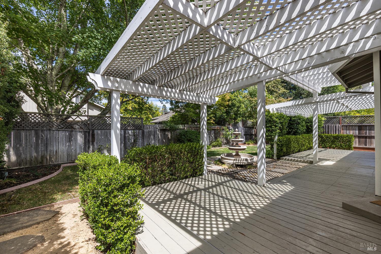 1029 Hampshire Lane Windsor CA 95492