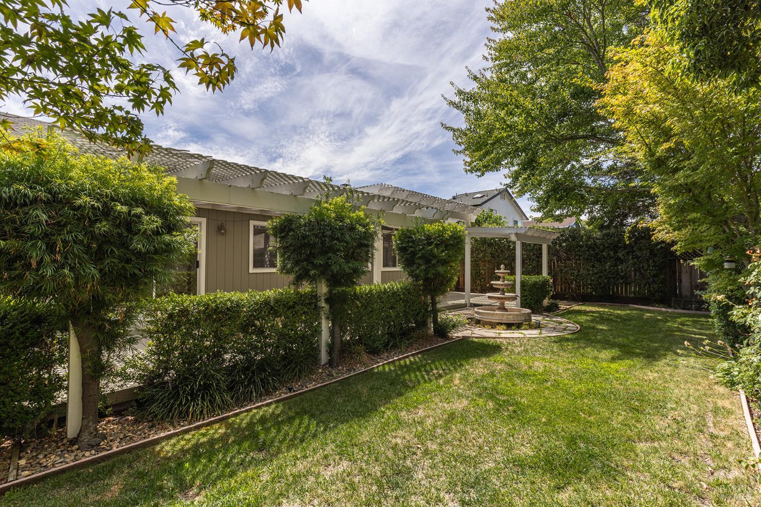 1029 Hampshire Lane Windsor CA 95492