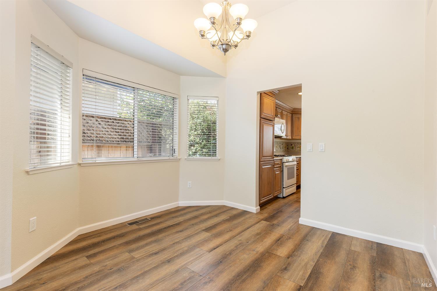 1029 Hampshire Lane Windsor CA 95492