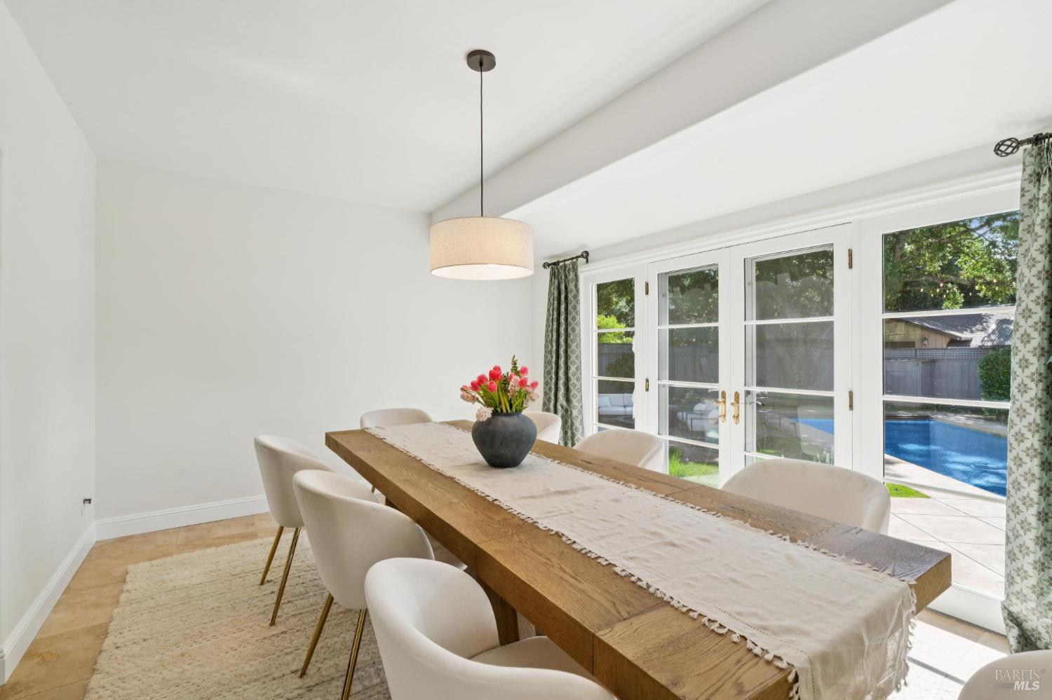 1021 Rose Drive Napa CA 94558